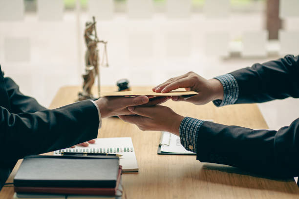 When To Engage Conveyancing Lawyers Perth For Complex Deals